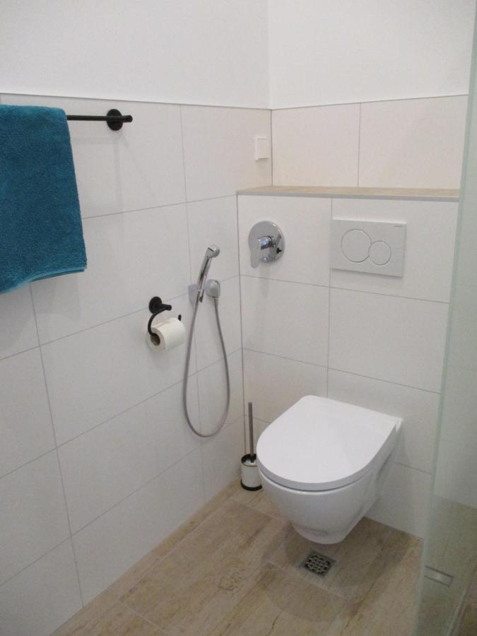 Apartment Am Apfelbaum ロイトリンゲン エクステリア 写真